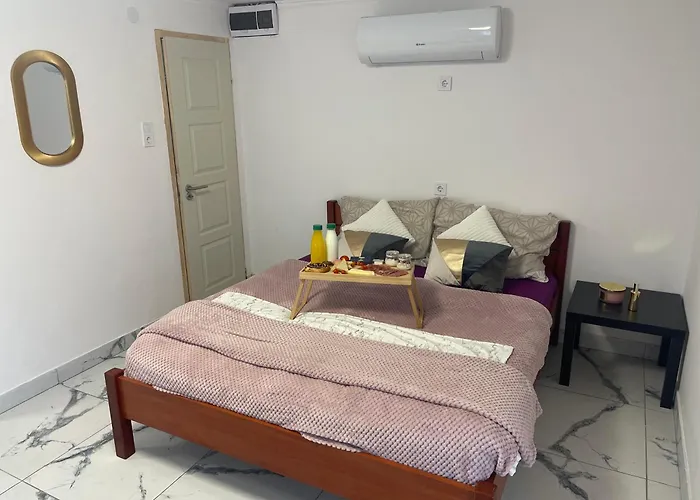 Rigokert Vendeghaz Case de vacanță